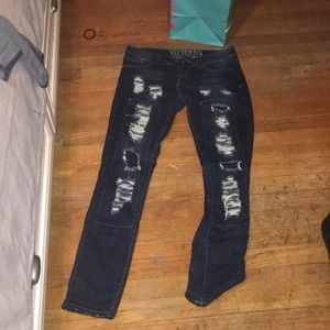 Jeans with holes